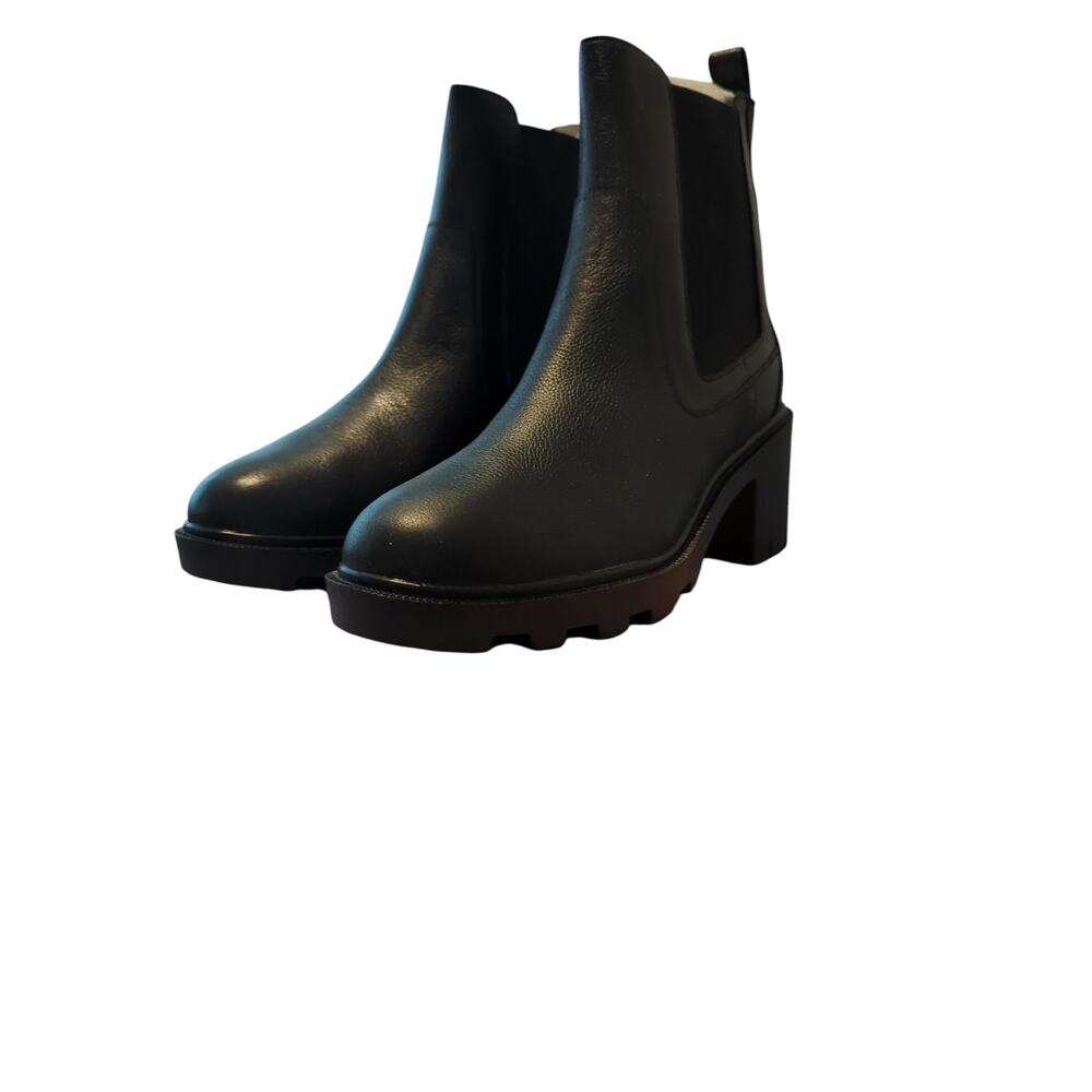 Lisa Vicky Boot Size 8 New in Box - Picture 1 of 3